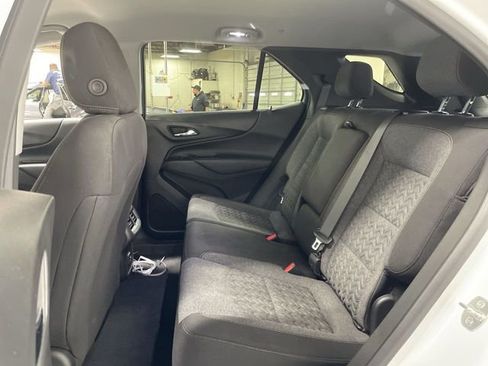 Used 2023 Chevrolet Equinox LT image 23