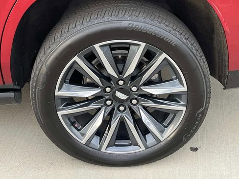 Used 2024 Cadillac Escalade Sport Platinum w/ Heavy-Duty Trailer Package image 11