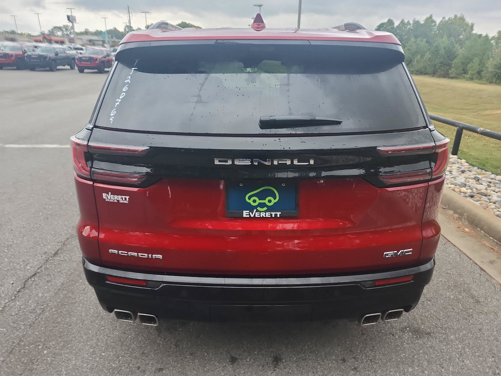 Certified 2026 GMC Acadia Denali Ultimate FWD image 5