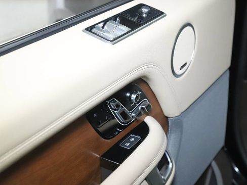 Certified 2021 Land Rover Range Rover Westminster Edition AWD/4WD image 31