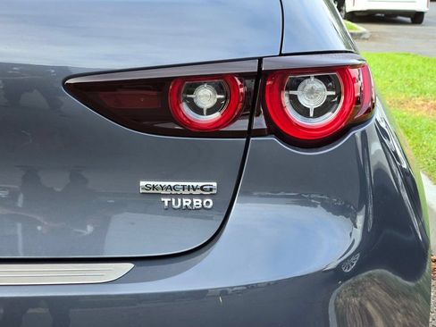 Certified 2025 MAZDA MAZDA3 Hatchback w/Premium Plus Pkg AWD/4WD image 10
