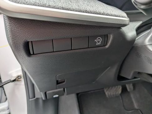 New 2026 Nissan Kicks SV w/ Cold Weather Package FWD image 14