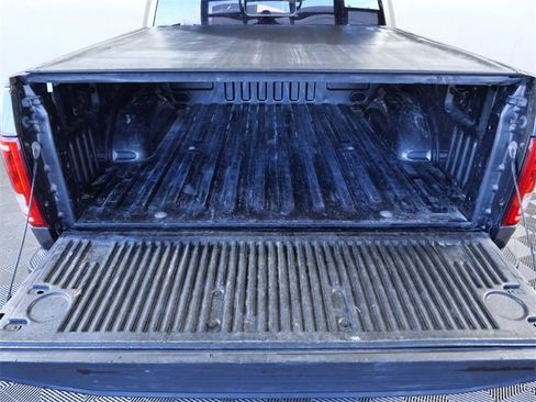 Used 2016 Ford F150 XLT w/ Equipment Group 302A Luxury image 12