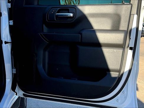 Used 2022 Chevrolet Silverado 1500 Custom image 22