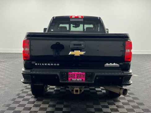 Used 2016 Chevrolet Silverado 3500 High Country w/ Duramax Plus Package image 9