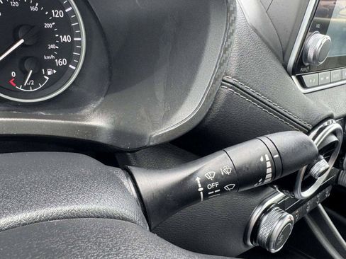 Used 2024 Nissan Sentra SV FWD image 24