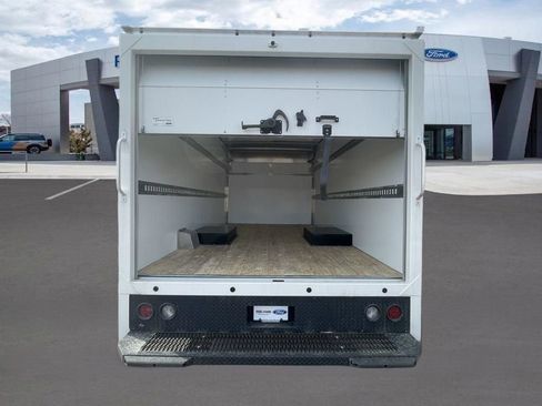 New 2024 Ford E-450 and Econoline 450 Super Duty w/ Driver's Safety Package RWD image 29