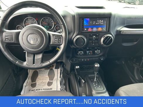 Used 2017 Jeep Wrangler Unlimited Sport w/ Quick Order Package 24S image 2