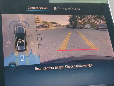 Used 2025 Mercedes-Benz GLC 300 image 60