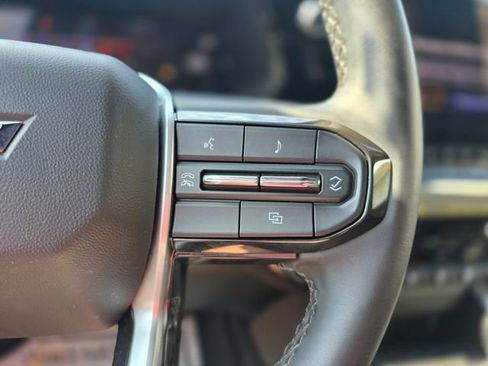 Used 2023 Chevrolet Colorado ZR2 image 12