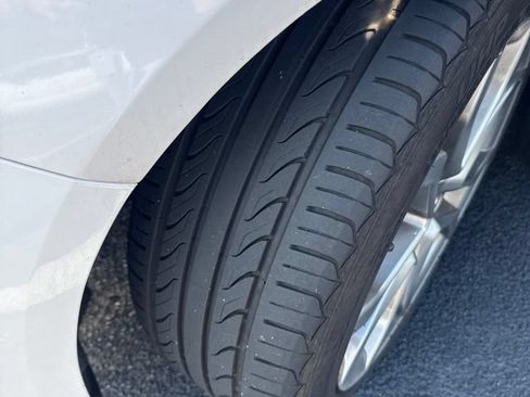 Used 2020 Ford Fusion Titanium FWD image 5