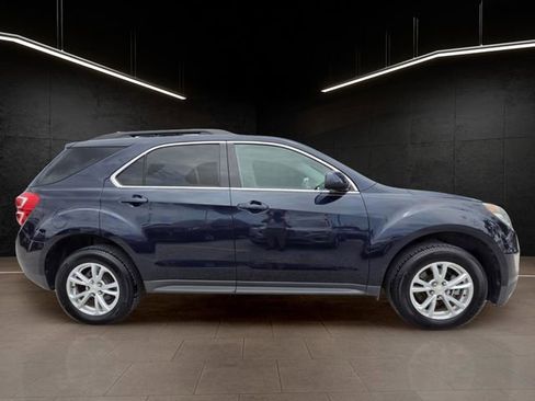 Used 2017 Chevrolet Equinox LT FWD image 8