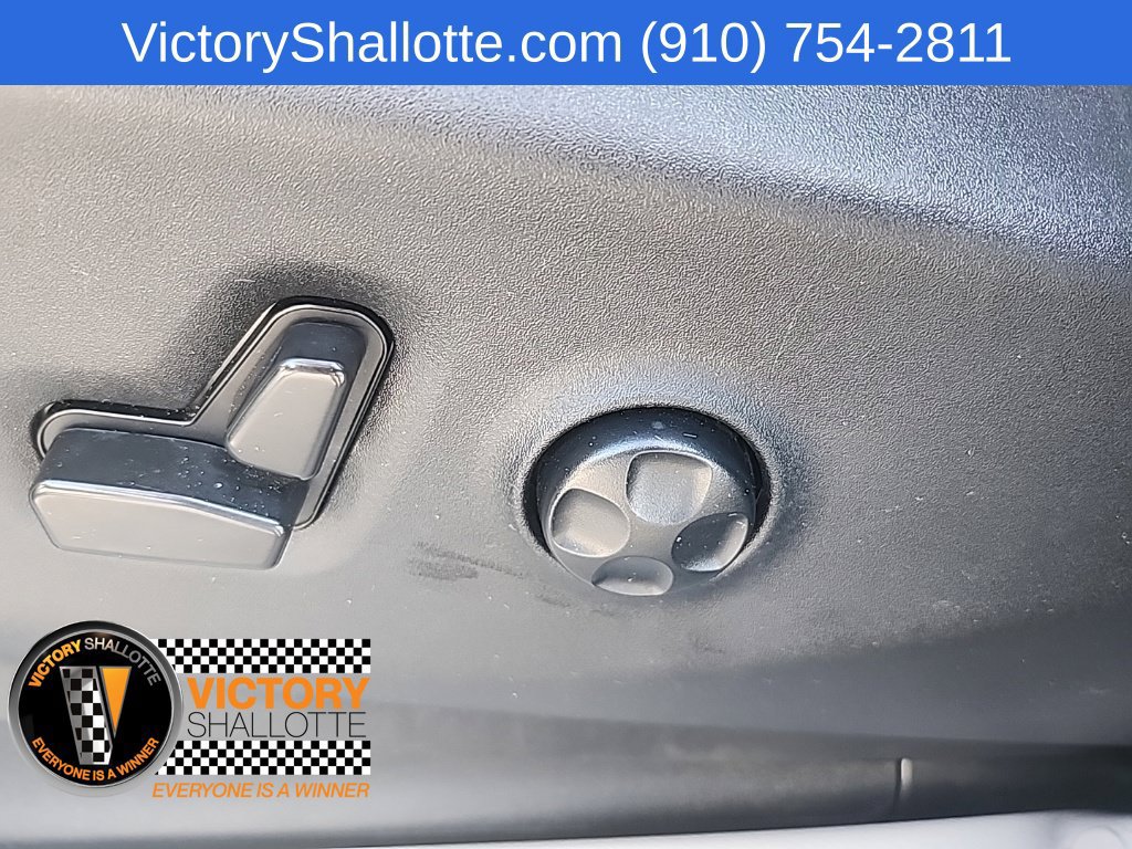 Certified 2022 Chrysler Pacifica Touring-L FWD image 19