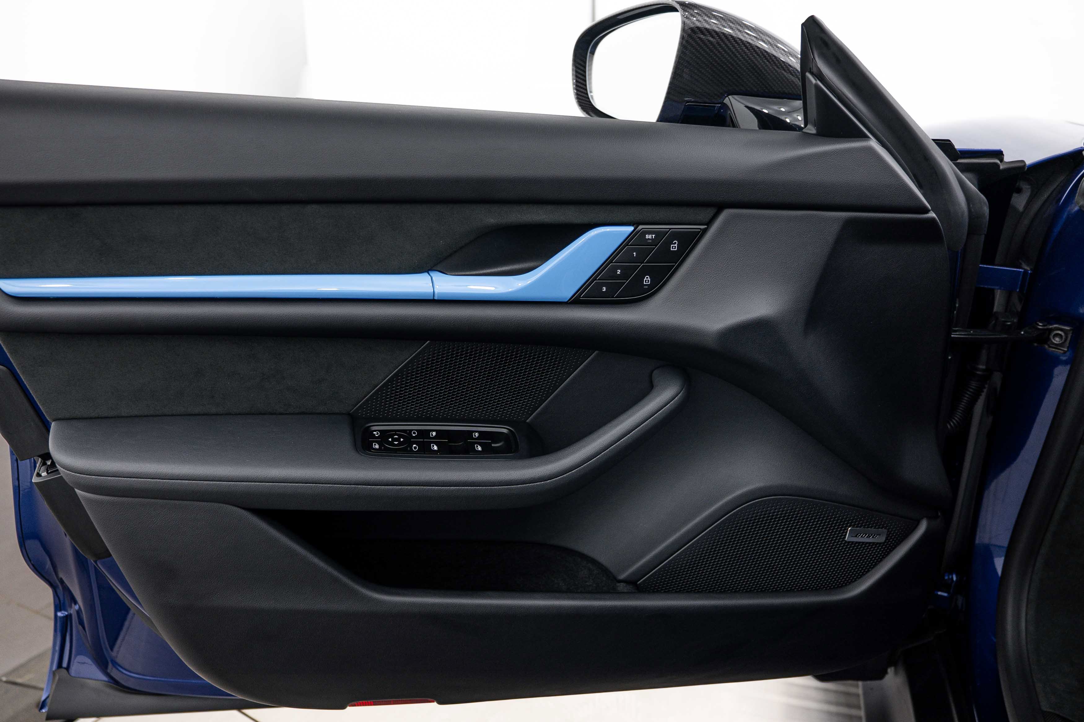 Certified 2025 Porsche Taycan Turbo GT AWD/4WD image 12