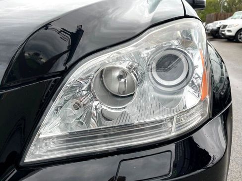 Used 2011 Mercedes-Benz GL 450 4MATIC image 25