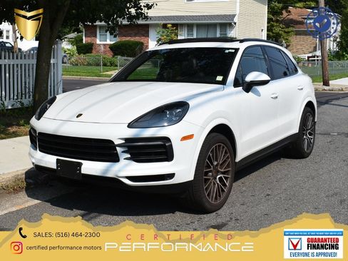 Used 2020 Porsche Cayenne AWD/4WD image 1