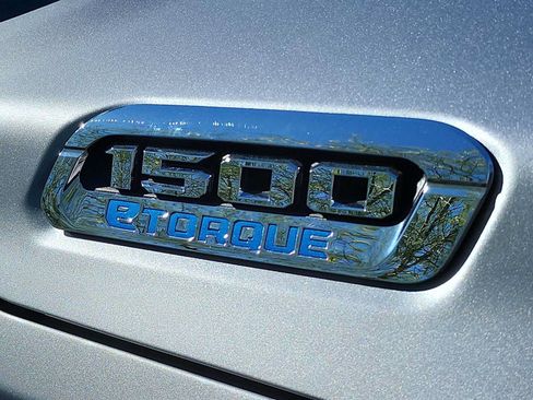Used 2025 RAM 1500 Big Horn AWD/4WD image 11