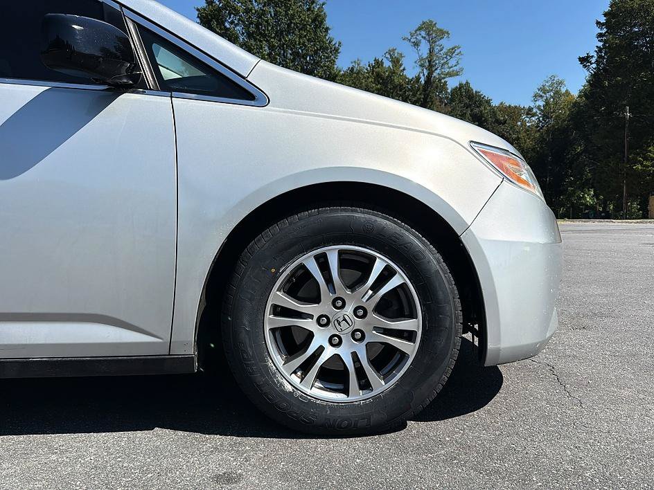 Used 2013 Honda Odyssey EX-L image 24