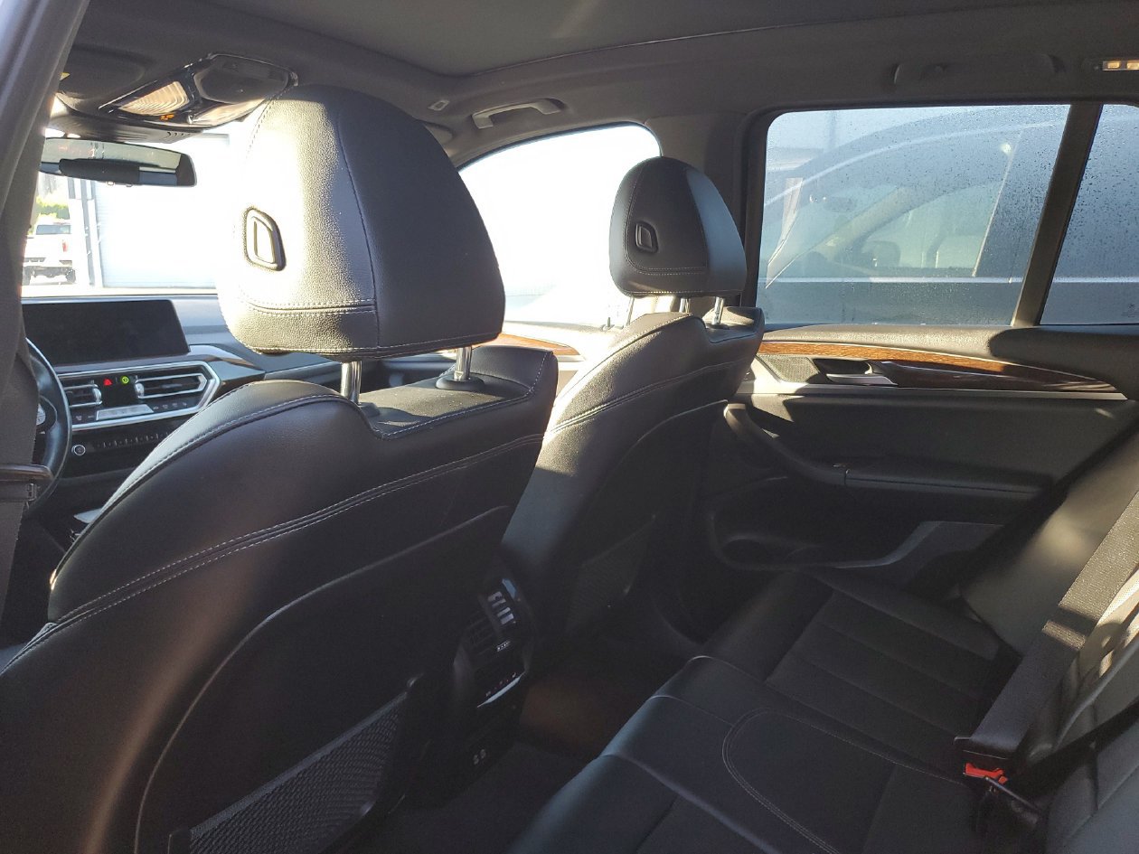 Used 2024 BMW X3 xDrive30i AWD/4WD image 9