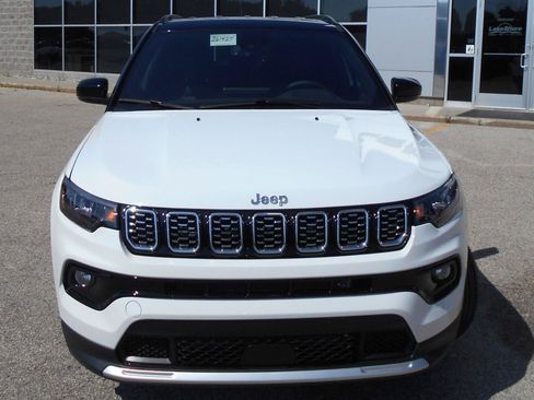 New 2026 Jeep Compass Limited AWD/4WD image 23