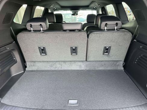 New 2026 GMC Acadia Denali w/ Super Cruise Package image 18