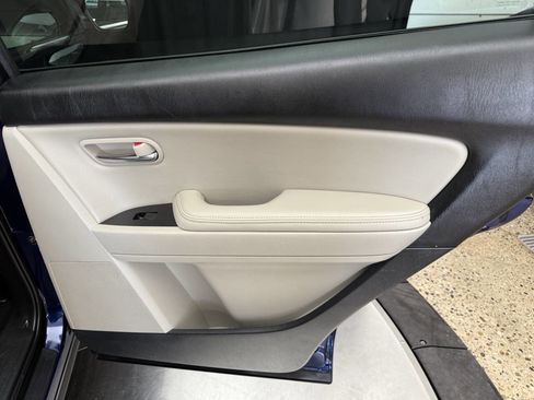 Used 2010 MAZDA CX-9 Touring w/ Moonroof & Bose Audio Pkg image 15