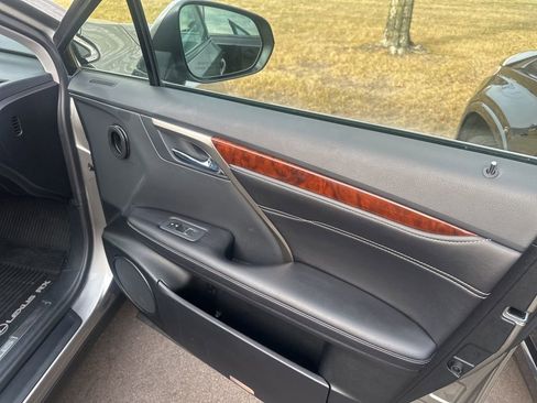 Used 2018 Lexus RX 350L 350L w/ Premium Package image 23