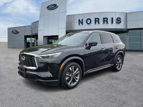 Used 2023 INFINITI QX60 Luxe w/ Cargo Package AWD/4WD image 2
