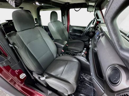 Used 2021 Jeep Wrangler Sport AWD/4WD image 20
