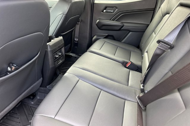 New 2026 Chevrolet Colorado LT w/ LT Convenience Package AWD/4WD image 19