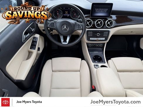 Used 2018 Mercedes-Benz CLA 250 image 13