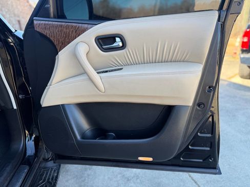 Used 2020 Nissan Armada Platinum w/ Captain's Chairs Package image 31
