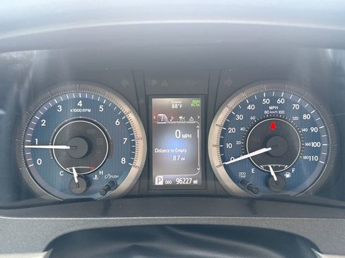 Used 2020 Toyota Sienna XLE FWD image 21