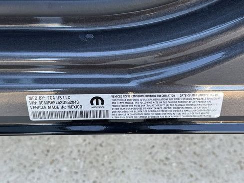 Used 2025 RAM 2500 Rebel w/ Rebel Level 2 Equipment Group image 28