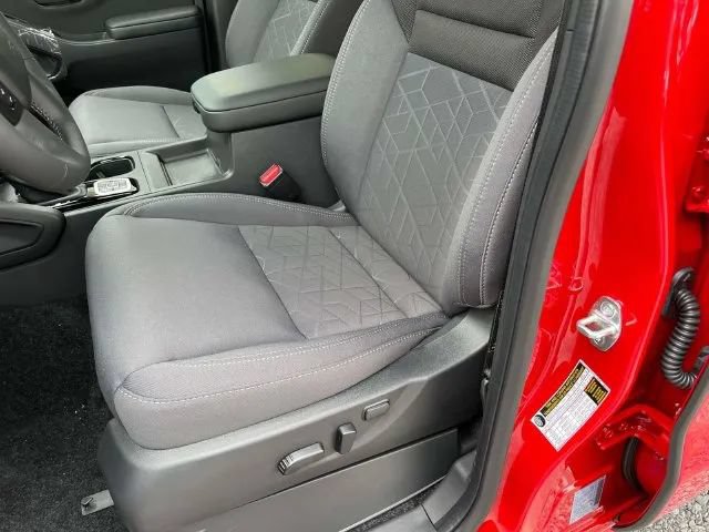 New 2026 Nissan Frontier SV w/ SV Convenience Package AWD/4WD image 40