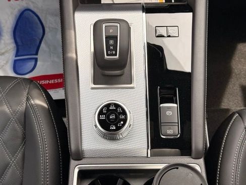 New 2026 Nissan Rogue Platinum AWD/4WD image 30