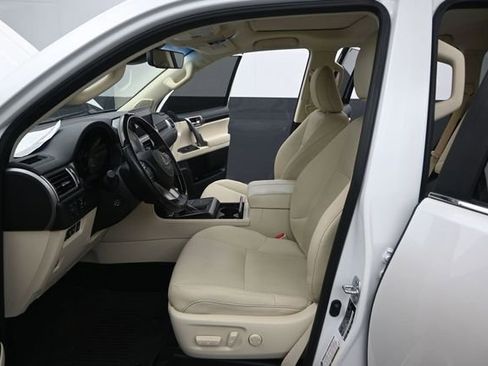 Used 2023 Lexus GX 460 Premium AWD/4WD image 13