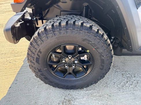 New 2026 Jeep Wrangler Unlimited Sport AWD/4WD image 9