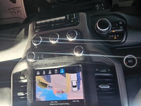 Used 2021 RAM 3500 Tradesman w/ Chrome Appearance Group image 18