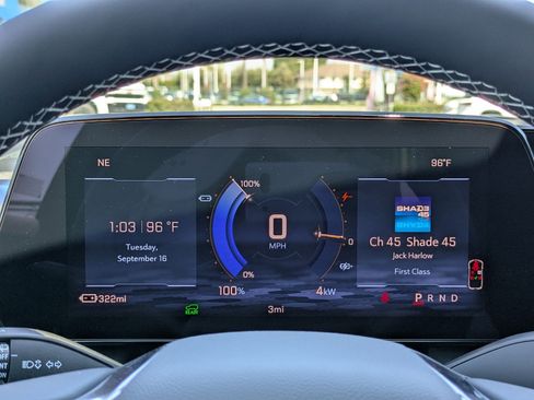 Used 2026 Chevrolet Equinox EV LT image 20