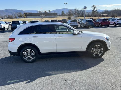 Used 2019 Mercedes-Benz GLC 300 4MATIC image 5