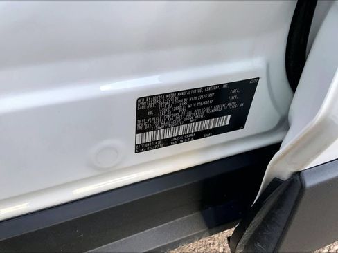 Used 2022 Toyota RAV4 XLE w/ Convenience Package AWD/4WD image 18