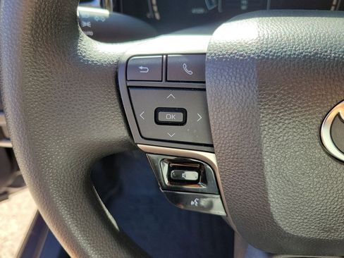 Used 2025 Toyota Camry LE FWD image 20