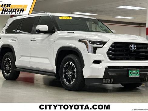 Certified 2024 Toyota Sequoia SR5 image 1