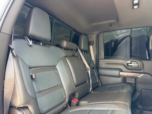 Used 2020 GMC Sierra 2500 Denali w/ Denali Ultimate Package AWD/4WD image 14