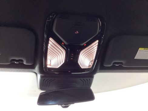 Used 2022 BMW X3 xDrive30i w/ Premium Package AWD/4WD image 16