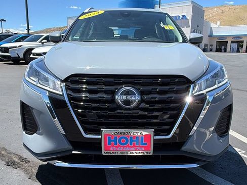 Used 2024 Nissan Kicks SV FWD image 8