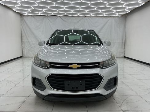 Used 2018 Chevrolet Trax LS FWD image 5