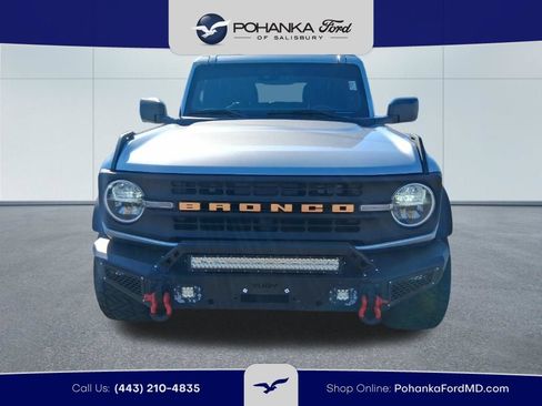 Used 2023 Ford Bronco 4-Door AWD/4WD image 2
