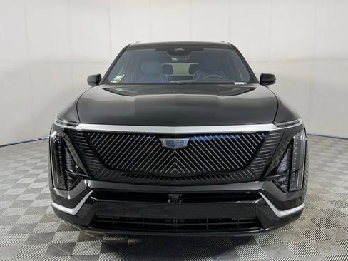 New 2026 Cadillac Vistiq Premium Luxury AWD/4WD image 15